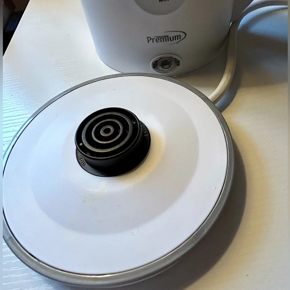 Premium 1250- 1500W Electric Kettle 1.5L cordless